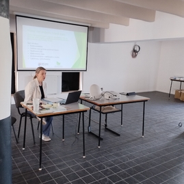 Zväčšiť fotografiu - V novovznikajúcom ekocentre predstavili ponuku vzdelávacích programov pre školy - IMG_20230526_093644