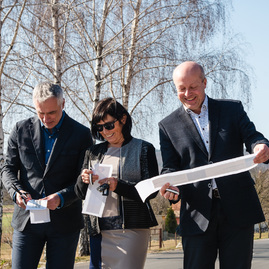 Zväčšiť fotografiu - Vďaka cezhraničnému projektu bolo vynovených viac ako 7,6 km cesty na oboch stranách hranice - TSK_Zlepšenie dostupnosti Bošáckej doliny_strih pásky_mini (19 of 54)
