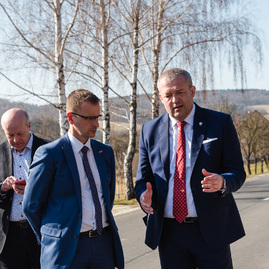 Zväčšiť fotografiu - Vďaka cezhraničnému projektu bolo vynovených viac ako 7,6 km cesty na oboch stranách hranice - TSK_Zlepšenie dostupnosti Bošáckej doliny_strih pásky_mini (35 of 54)