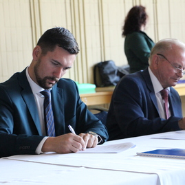 Výstavbu 50 km cyklotrasy na hornej nitre podporili podpisom memoranda - IMG_4296