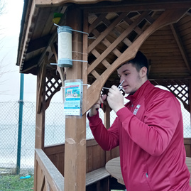Zväčšiť fotografiu - Zo školákov na mesiac vedátormi - LIFE IP_merače_škoyl (7)