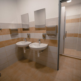 Zväčšiť fotografiu - Budova strednej športovej školy v trenčíne prešla rekonštrukciou za viac ako jeden milión eur - TSK_KD_Stredná športová škola Trenčín_mini (38)