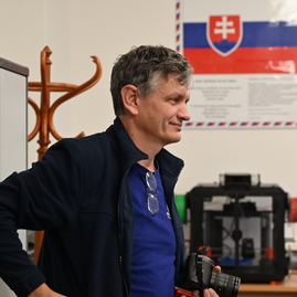 Zväčšiť fotografiu - Budúcnosť strojárstva: súťaž hostili z modernizovaných priestorov