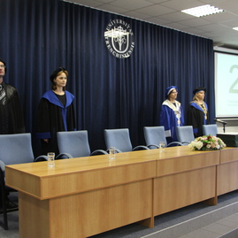 Celkom 62 absolventiek bakalárskeho odboru ošetrovateľstvo si dnes prevzalo diplom - IMG_9178