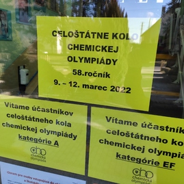 Zväčšiť fotografiu - Celoštátne kolo 58. chemickej olympiády na soš v novákoch - IMG_20220311_092733