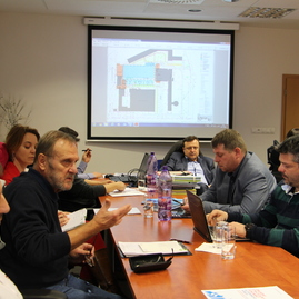 Členovia projektových rád zasadli k trom veľkým školským projektom - IMG_0123