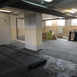 Zväčšiť fotografiu - Čulý stavebný ruch premieňa školu na modernú, zelenú a digitálnu