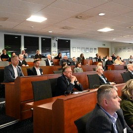 Zväčšiť fotografiu - Diskutovalo sa o podnikateľskom prostredí i vzdelávaní v trenčianskom kraji