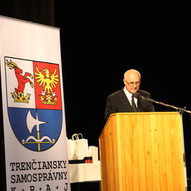 Dnes si prevzali maturitné vysvedčenia, zajtra nastupujú do práce - SOŠ DUBNICA NAD VAHOM (2)