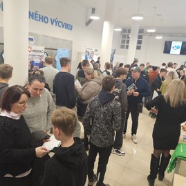 Zväčšiť fotografiu - Dni otvorených dverí posilnili dôveru v technické vzdelanie
