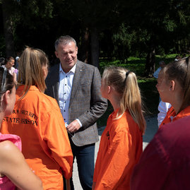 Zväčšiť fotografiu - Do nového školského roka s novým multifunkčným ihriskom - 20210908_TSK__099w