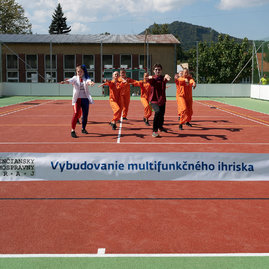 Zväčšiť fotografiu - Do nového školského roka s novým multifunkčným ihriskom - 20210908_TSK__120w