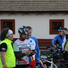 Druhý ročník cyklistického projektu vrchárska koruna trenčianska odštartovali nočným výjazdom na hrad beckov - IMG_6877