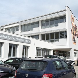 Zväčšiť fotografiu - Energeticky úspornejšia je už aj trenčianska šup-ka