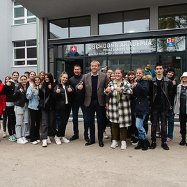 Zväčšiť fotografiu - Energeticky úspornejšou sa stala ďalšia župná škola - TSK_KD_mini (29 of 129)