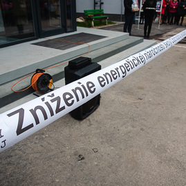 Zväčšiť fotografiu - Energeticky úspornejšou sa stala ďalšia župná škola - TSK_KD_mini (2 of 129)