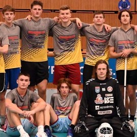 Zväčšiť fotografiu - Finalisti florbalového turnaja známi - Obrázok3