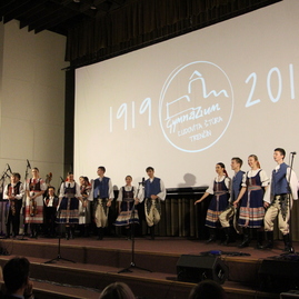 Gymnázium ľudovíta štúra pôsobí v trenčíne už sto rokov - IMG_1003