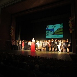 Gymnázium m. r. štefánika v novom meste nad váhom najstaršou strednou školou v meste - IMG_4462