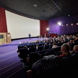 Zväčšiť fotografiu - Gymnázium v partizánskom oslavovalo - 20231103_173730