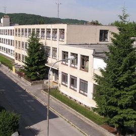 Gymnázium v partizánskom oslavuje 65. narodeniny, k jubileu dostane darček v podobe kompletnej rekonštrukcie - image_487609_23_v1