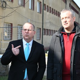 Zväčšiť fotografiu - Handlovská odborná škola prechádza modernizáciou, pribudnú špičkové technológie