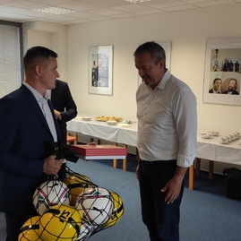 Zväčšiť fotografiu - Historický úspech mladých trenčianskych futbalistov - IMG_20220823_131914