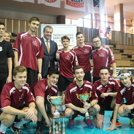 Hráči z gymnázia ľudovíta štúra v trenčíne sa stali víťazmi florbalového turnaja a získali putovný pohár predsedu tsk - IMG_4121