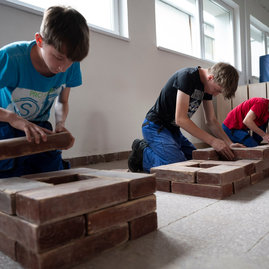 Zväčšiť fotografiu - Investíciami do modernizácie lákajú nových žiakov - 20240610_PB_SOS_037w