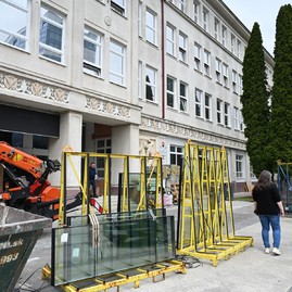 Zväčšiť fotografiu - Investície do priemyslovky v dubnici zvyšujú nielen jej kvalitu, ale aj atraktivitu
