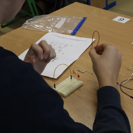 Zväčšiť fotografiu - Jubilejný ročník technickej súťaže preveril zručnosti žiakov základných škôl