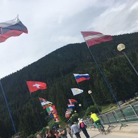 K rýchlostnej kanoistike ho priviedli spolužiaci, ktorých po pár týždňoch prestala baviť. študent dominik olexík zo soš stavebnej e. belluša to dotiahol až na majstrovstvá sveta. - Auronzo 3