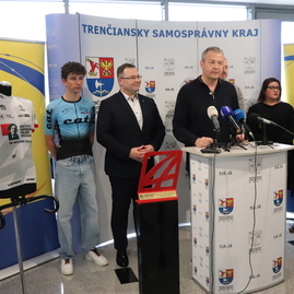 Zväčšiť fotografiu - Karpatské preteky kuriérov povedú aj trenčianskym krajom - IMG_6155