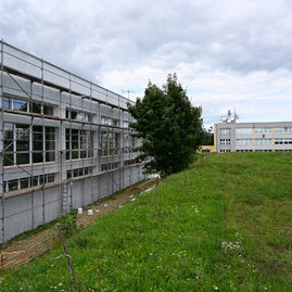 Zväčšiť fotografiu - Kraj modernizuje telocvičňu myjavskej priemyslovky - 20210902_TSK_skoly_201w