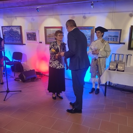 Zväčšiť fotografiu - Kraj počas dňa učiteľov ocenil 15 významných pedagógov - IMG_20220328_142729