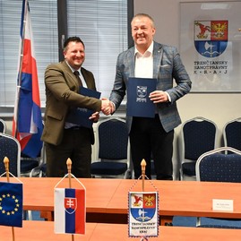 Zväčšiť fotografiu - Kraj zintenzívňuje podporu duševného zdravia na svojich školách