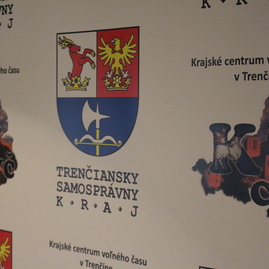 Krajské centrum voľného času oslavuje dvadsaťročnicu, riaditeľka predstavila nové logo a poďakovala zamestnancom - IMG_9390