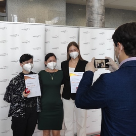 Zväčšiť fotografiu - Medzinárodnú cenu vojvodu z edinburghu si prevzalo 120 žiakov župných škôl - 1634129113146