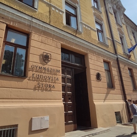 Zväčšiť fotografiu - Ministerstvo školstva podporí výstavbu novej telocvične na trenčianskom gymnáziu - IMG_20210622_095012