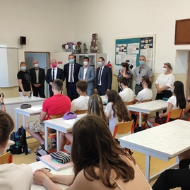 Zväčšiť fotografiu - Ministerstvo školstva podporí výstavbu novej telocvične na trenčianskom gymnáziu - IMG_20210622_100847