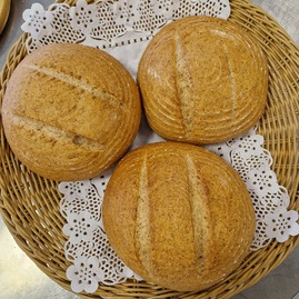 Zväčšiť fotografiu - Mladí ľudia chýbajú aj v agrorezorte - 317870181_856563445621289_2586250180001049300_n