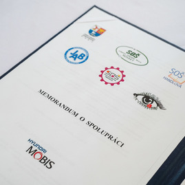 Zväčšiť fotografiu - Mobis slovakia prináša nové príležitosti pre žiakov piatich župných škôl - 