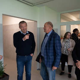 Zväčšiť fotografiu - Moderné športové zázemie má aj novomestská priemyslovka - 20220919_TSK_207w