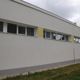 Zväčšiť fotografiu - Myjavská priemyslovka má nové učebne aj zateplenú telocvičňu - IMG_9605