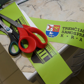 Na gymnáziu j. jesenského vyučujú s využitím moderného interaktívneho displeja, v css bánovce nad bebravou prekonávajú bariéry - 20170503_BN_TSK_foto_Radovan_Stoklasa_0057w