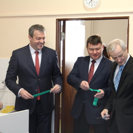 Na gymnáziu v púchove sa vyučuje v 3 zrekonštruovaných prírodovedných laboratóriách - IMG_5060