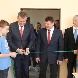 Na gymnáziu v púchove sa vyučuje v 3 zrekonštruovaných prírodovedných laboratóriách - IMG_5113