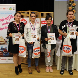 Na púchovskej soš obchodu a služieb študujú medailoví cukrári, kuchári i make-upartisti - IMG_5453