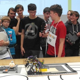 Na robotiáde 2017 v brne mal svoje zastúpenie aj tsk. bratia mazúrovci si z nej odniesli 3. miesto - SAM_6234 - kópia