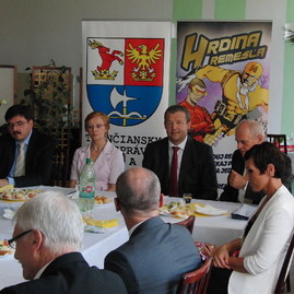 Na skvalitnení stredoškolského vzdelávania spolupracuje už približne 250 subjektov v trenčianskej župe - PARIZANSKE_MEMORANDUM (1)_resize